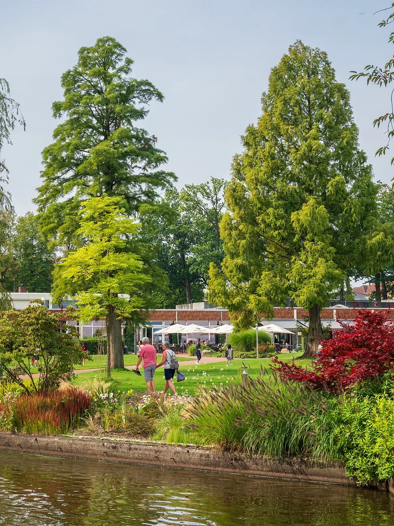 Kurpark und Wandelhalle in Bad Zwischenahn – Ortsfoto für die Umzugsseite von Herzig Dienstleistungen
