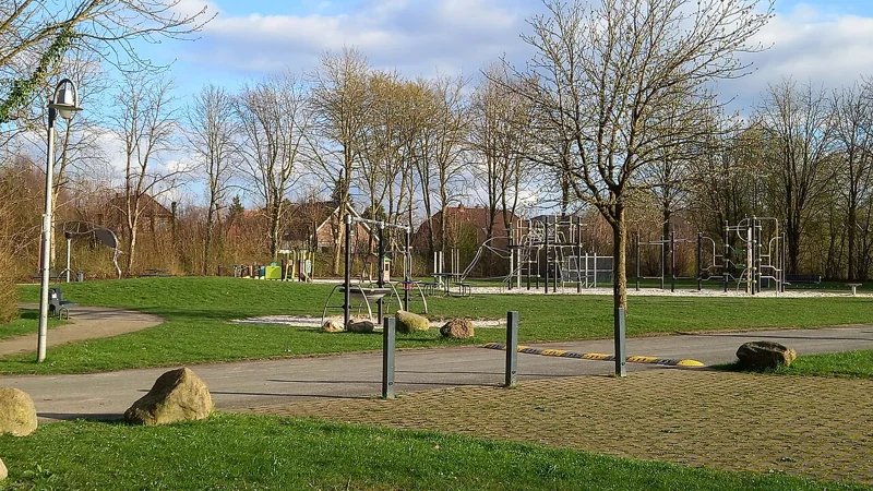 Dorfplatz · Cappeln (Oldenburg) – Ortsfoto für die Umzugsseite von Herzig Dienstleistungen