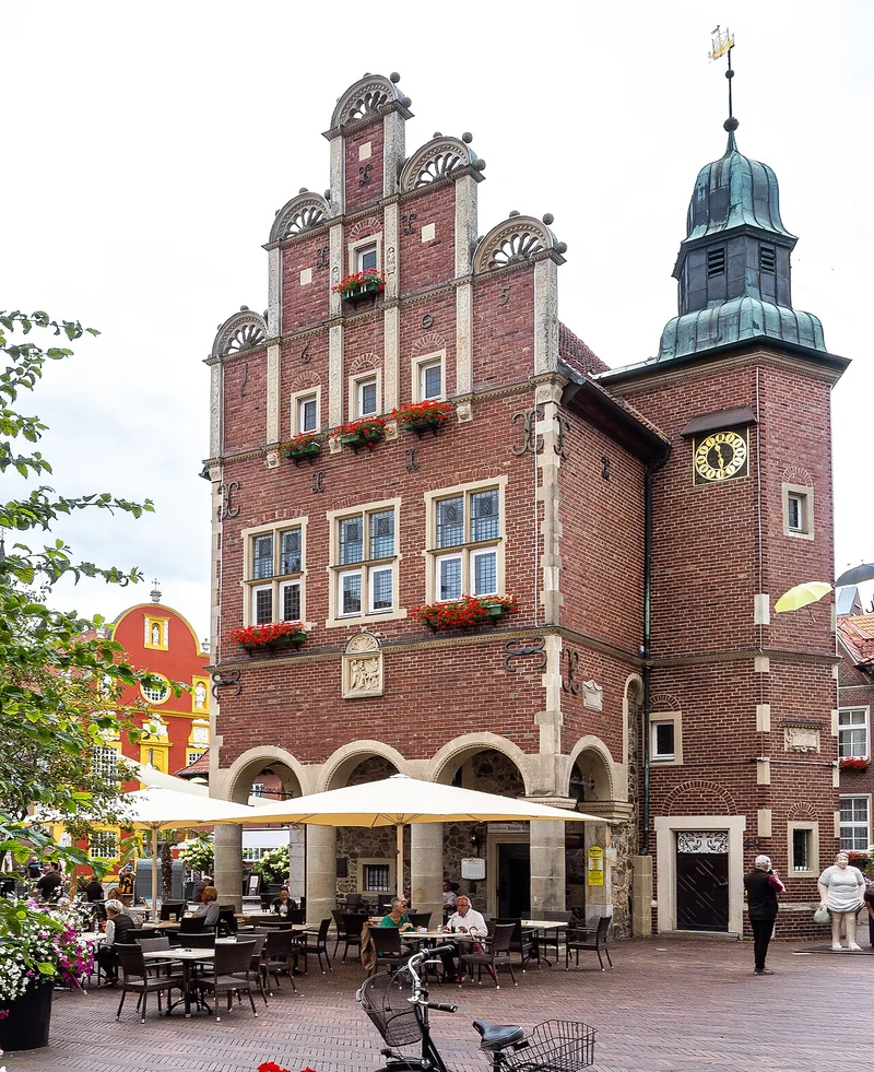 Historisches Rathaus in Meppen – Ortsfoto für die Umzugsseite von Herzig Dienstleistungen